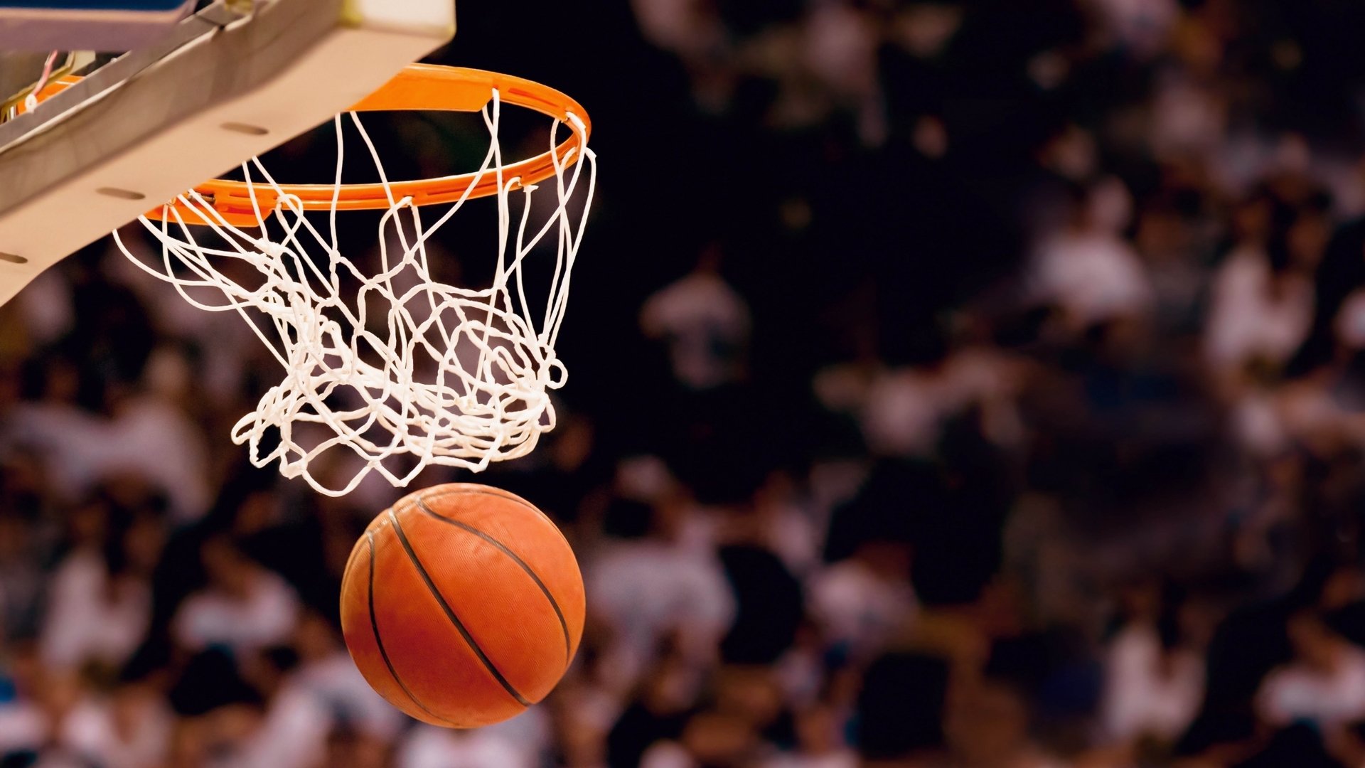爱游戏娱乐-WNBA年轻球员崛起势头强劲，nba最年轻的球队